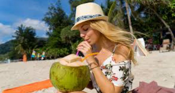 Benefits Of Drinking Coconut Water Everyday